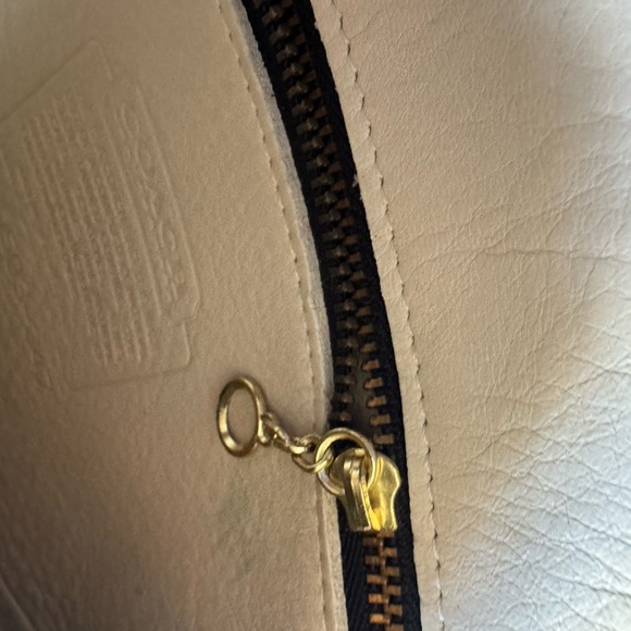 Coach Cream Leather Round Crossbody Bag - Picture 7 of 11